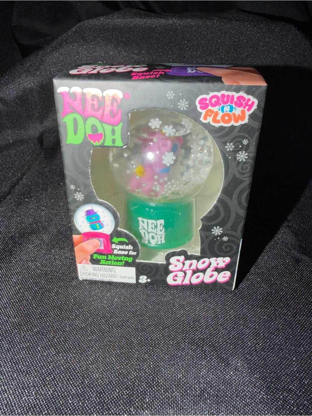 Needoh Squish N Plow Snow Globe - Green